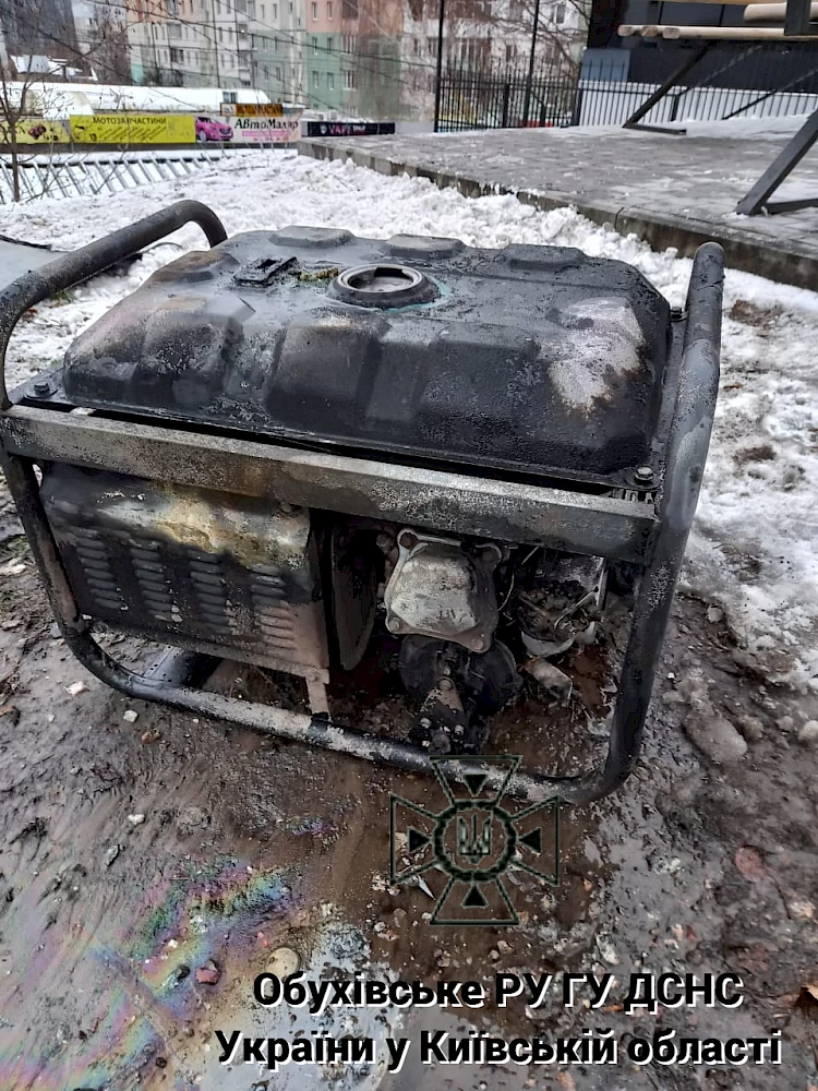 В Обухові біля магазину загорівся генератор