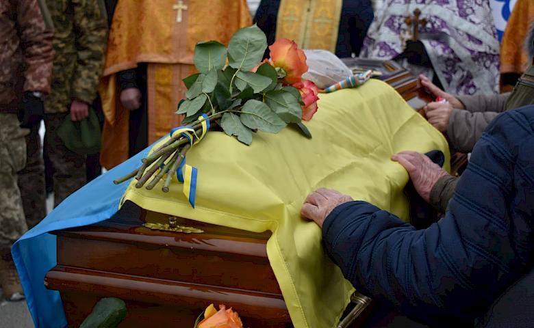 Українська громада попрощалась із полеглим захисником