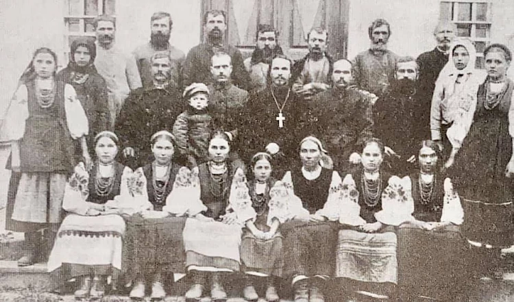 Воскресенсько-Микільський храм УАПЦ в Обухові  (1921-1925)
