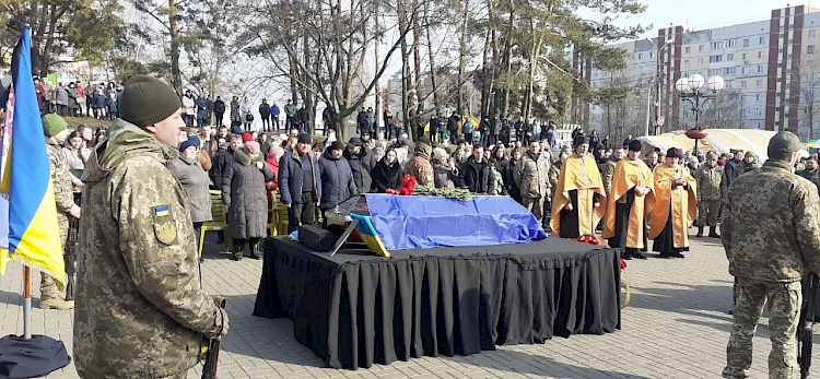 Обухів попрощався з 26-річним земляком - бійцем батальйону "Київська Русь"