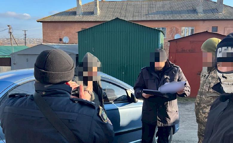 На Київщині затримали лікаря, який підробляв групи інвалідності