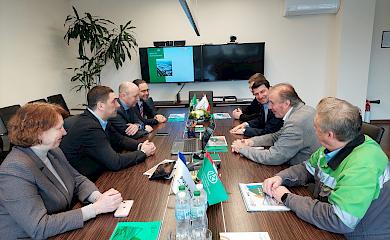 Київський картонно-паперовий комбінат відвідав Посол Австрії в Україні Арад Бенкьо
