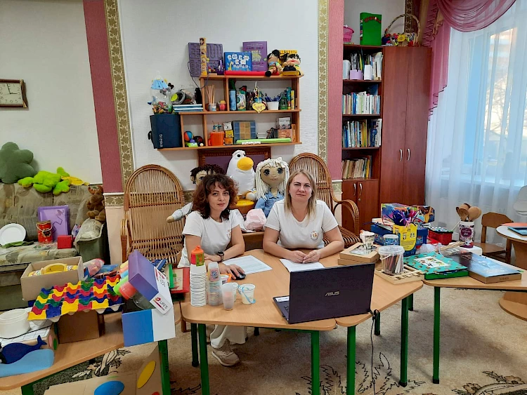 ОКСАНА ГЕРАСИМЧУК: &laquo;Зараз головне не &laquo;з&rsquo;їсти&raquo; себе та один одного і тримати стрій&raquo;