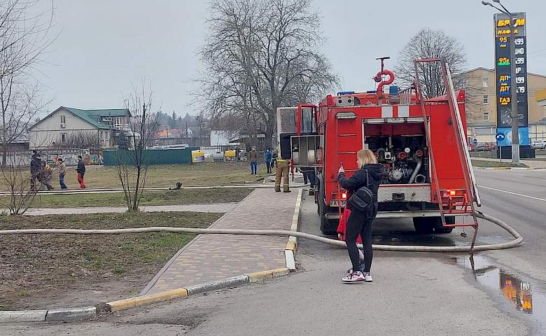 В Обухові горіло відділення "Нової пошти"
