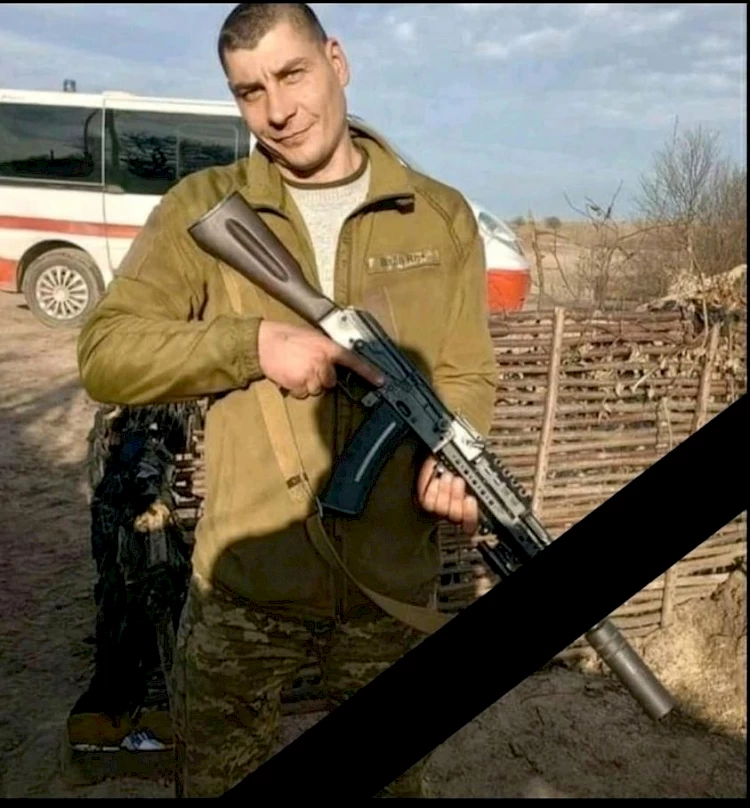 Феодосіївська тергромада попрощалася із загиблим під Бахмутом бійцем