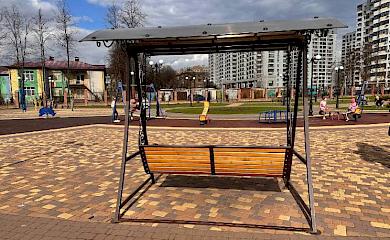 Ударился о качели: в Вишневом погиб 6-летний мальчик