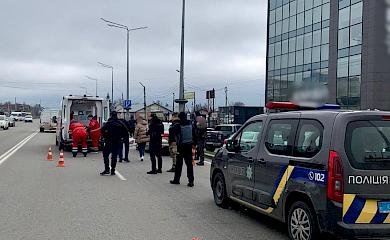 В Броварах под колеса автомобиля попал пенсионер