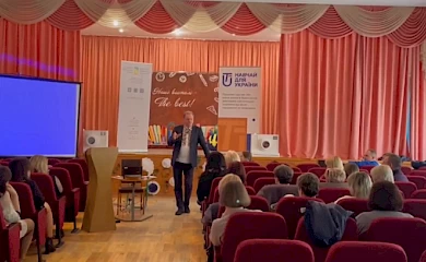 Обухів відвідав освітній омбудсмен: обговорили нові підходи до вчителювання