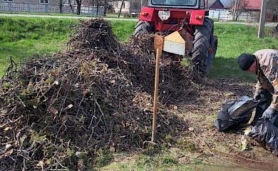 Обережність понад усе: у Василькові чоловіку відрізало руку дробилкою