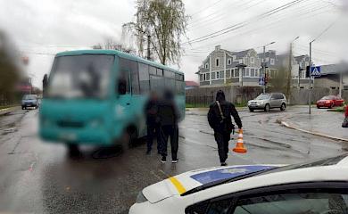 Водій автобуса збив пішохода у Боярці