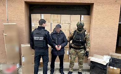 Продавал муляжи вместо сигарет: в Софиевской Борщаговке задержали мошенника