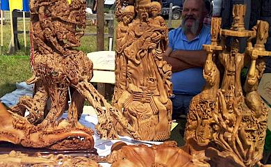 В селі біля Ржищева живе унікальний майстер: що вміє і чому неперевершений