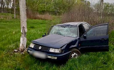 У Баришівці п'яний водій збив пішохода та влетів в електроопору
