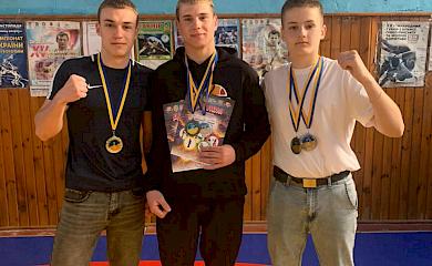 Ліцеїст-електрозварник з Українки переміг на Чемпіонаті України з кікбоксингу ІСКА у Львові