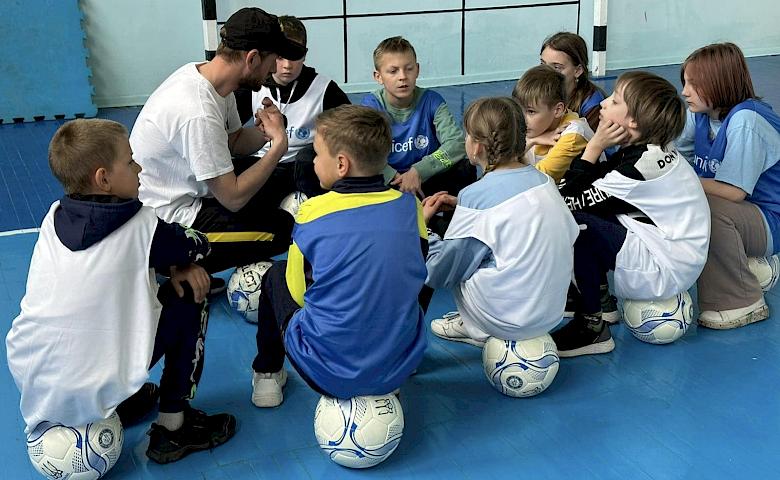 До Обухова завітали представники ЮНІСЕФ: говорили про спорт
