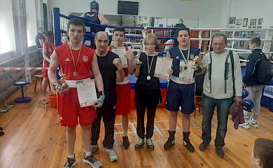7 обухівських боксерів вдало виступили на чемпіонаті у Броварах