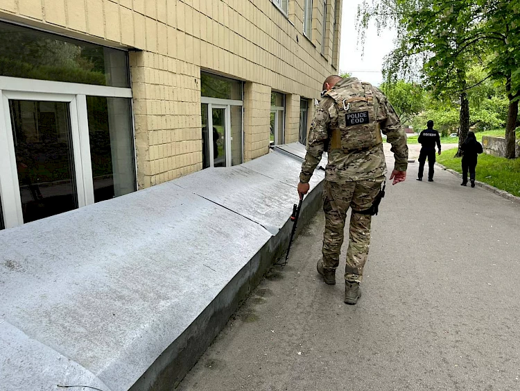 В Обухові "мінували" школи: що відомо