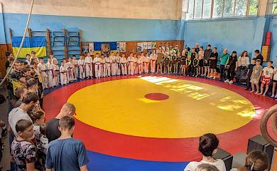 В Обухові відбулися змагання з кікбоксингу: місцевий клуб виборов командний кубок
