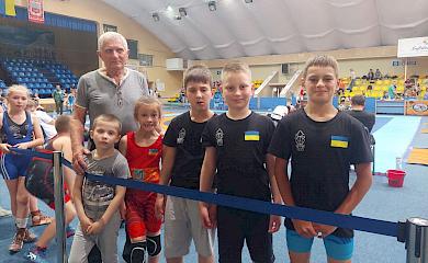 Обухівські борці виступили в Черкасах: перебороли майже всіх