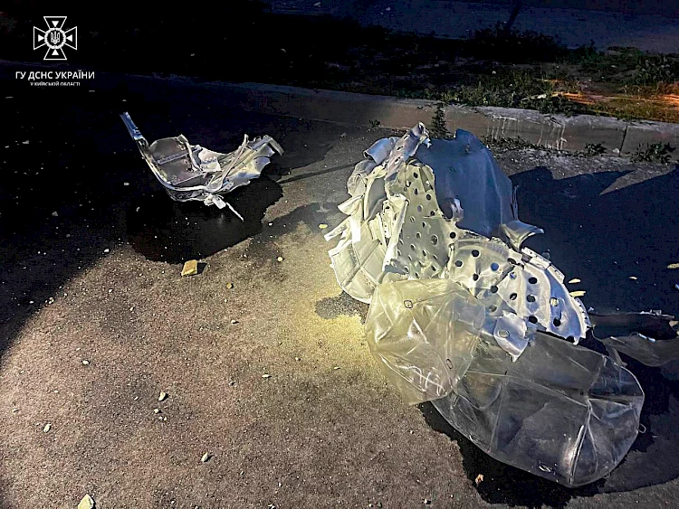 Рятувальники ліквідували наслідки ворожих обстрілів в 3-районах: Обухівському теж