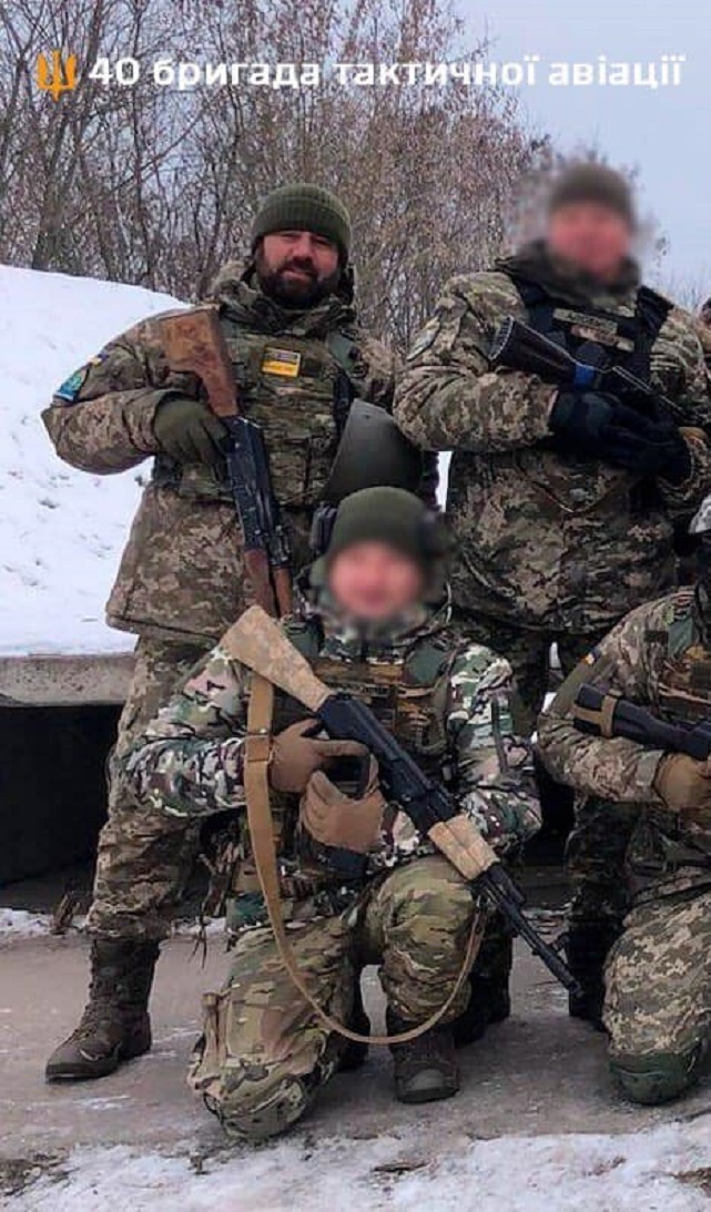 На Донбассе погиб погиб боец батальона охраны 40 бригады тактической авиации, - "Призрак Киева"