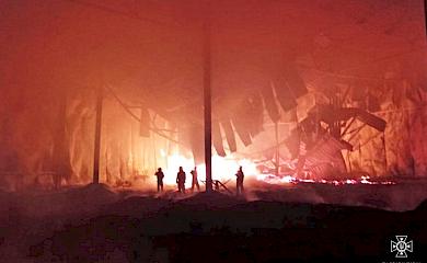 В селі біля Ржищева горів ангар: причина - виникло загорання піддонів