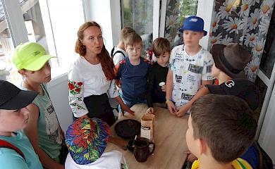 В Ходосовке юным инженерам показали технологию изготовления казацкого хлеба