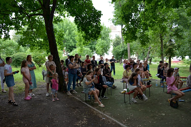 У Миронівці місцеві юні рокери порадували кавер-версіями пісень українських виконавців