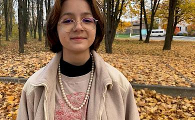 На Обухівщині знайшли повішеною 13-річну дівчинку: підозрюють самогубство