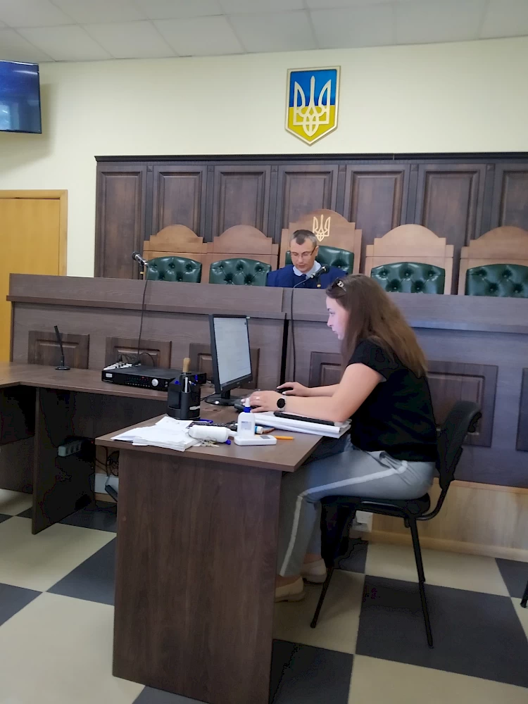 В Обухівському суді розглядають справу захоплення єдиної печери Обухівщини