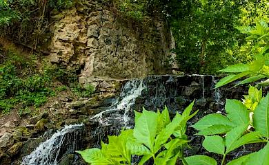 Не только Карпаты: в Мироновке также есть свой водопад (где именно)