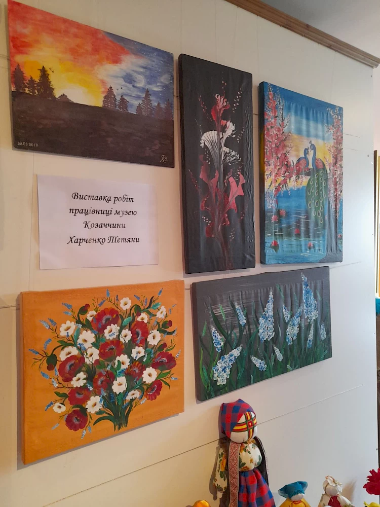 В Германовке открылась выставка работ работницы местного музея
