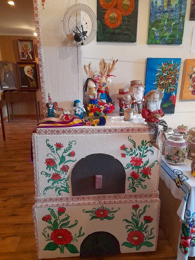 В Германовке открылась выставка работ работницы местного музея