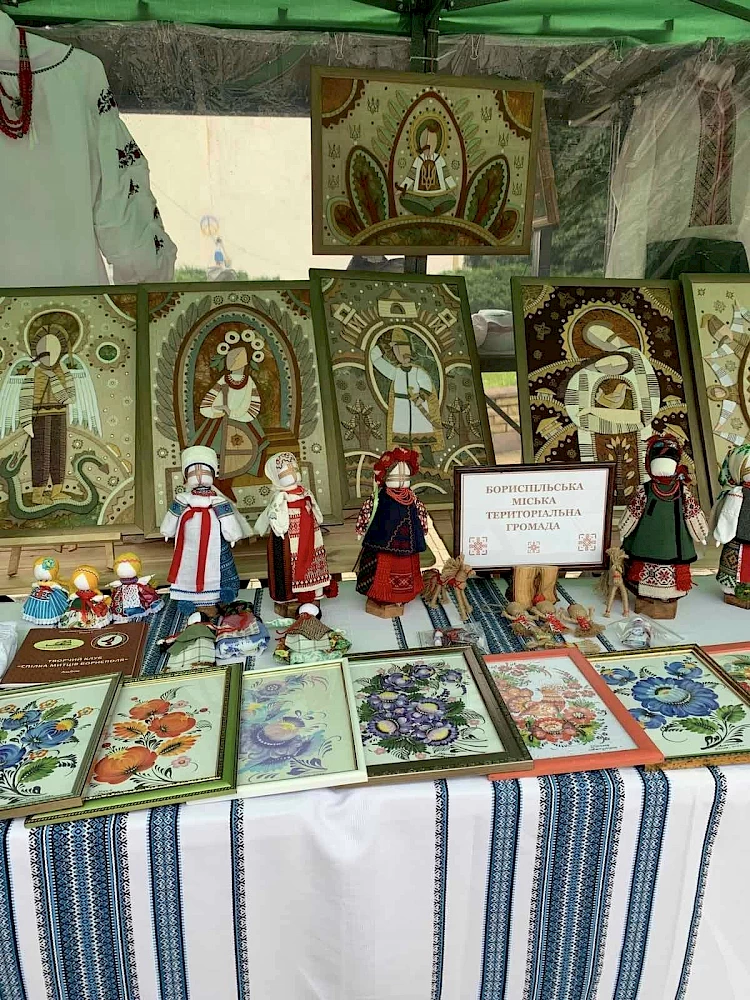 Майстри із Лісників взяли участь в обласному семінарі майстрів Київщини "Мистецькі КолоритМи"
