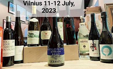 Вино из Обуховщины также отправилось в Вильнюс на съезд НАТО