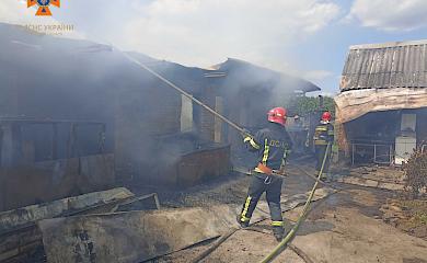 Під час гасіння пожежі у Ржищівській тергромаді постраждав чоловік, котрий самостійно намагався її загасити