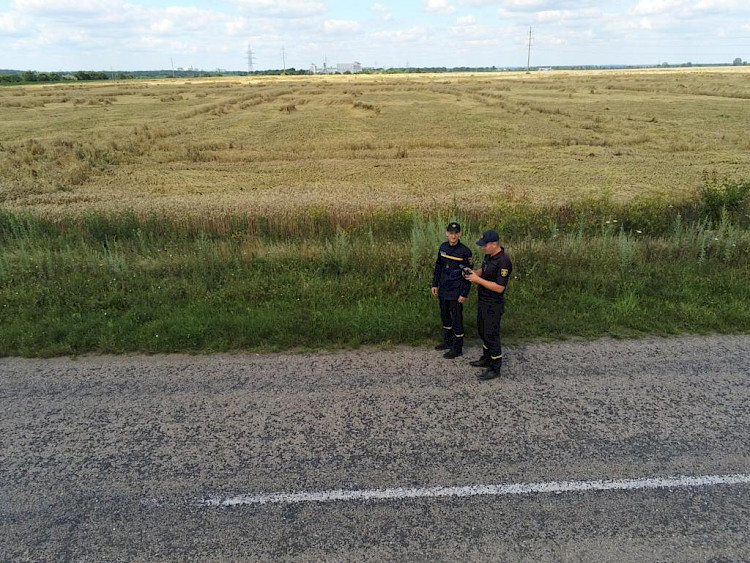 Рятувальники обстежують Обухівщину за допомогою БПЛА: шукають паліїв і пожежі