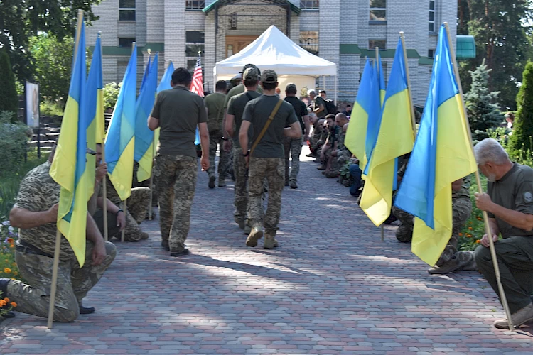 В Українці попрощаються з бійцем із США, котрий воював в Обухівському тербаті