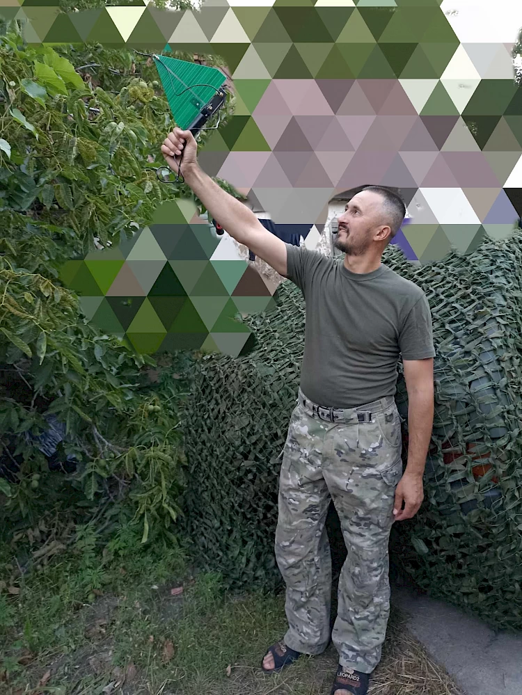 Богуславські волонтери відправили на бахмутський фронт "ловця дронів"