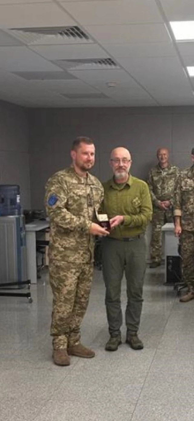 Резніков нагородив суддю з Обухівського тербату медаллю