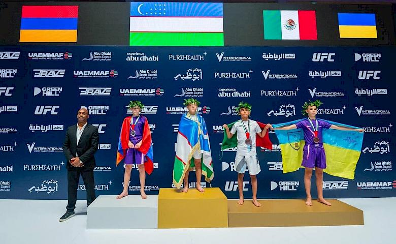 4 спортсмена из Обухова и Украинки выступают на чемпионате мира по ММА в ОАЭ