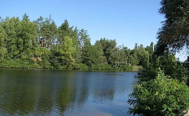 Час йде, але вода в Стугні і Дніпрі бля Українки не кращає: що з нею не так