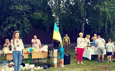 У Підгірцях біля Обухова ярмаркували для ЗСУ