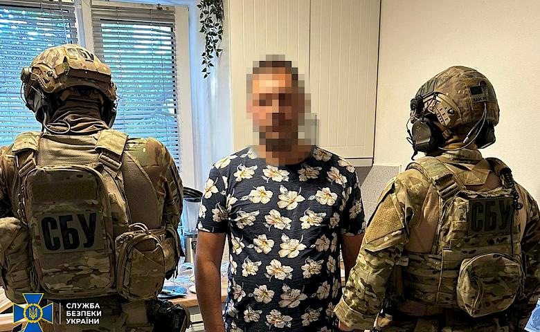 Експосадовець Нацполіції організував масштабний наркобізнес на Київщині (фото)