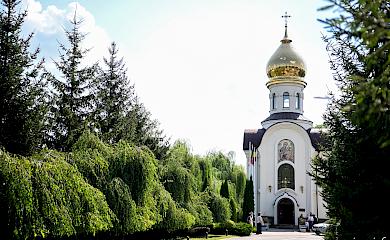 Епіфаній очолив літургію у Преображенському храмі в Ходосівці