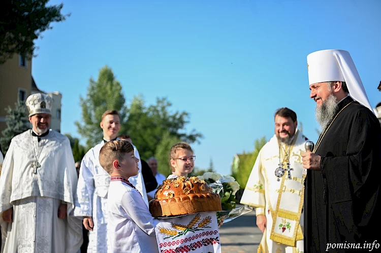 Епіфаній очолив літургію у Преображенському храмі в Ходосівці