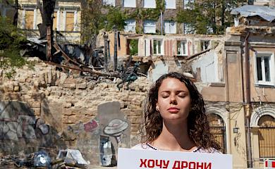 У Василькові вимагають тратити мільйони бюджетних грошей на дрони, а не тротуари
