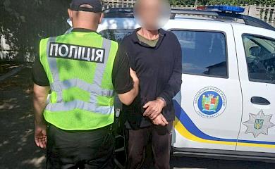 На Фастівщині жінку госпіталізували з ножовим пораненням: кривдником виявився співмешканець