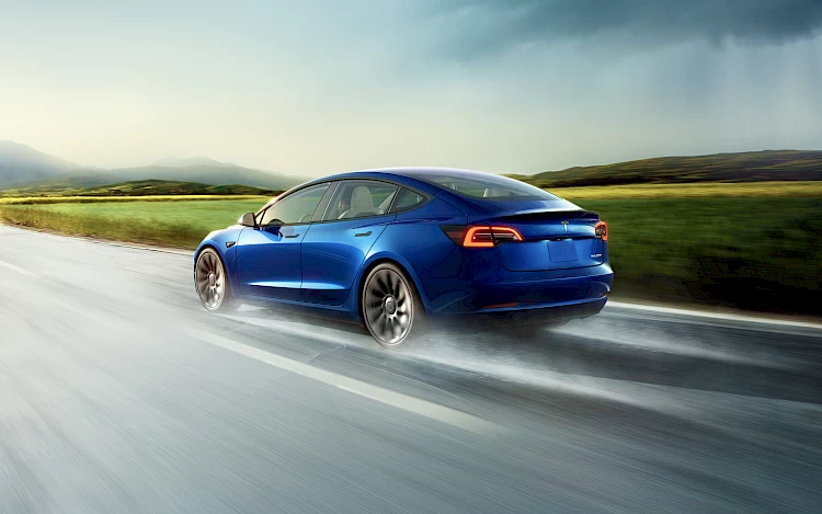 Стало известно, когда выйдет новая Tesla Model 3 &mdash; компания раскрыла несколько секретов