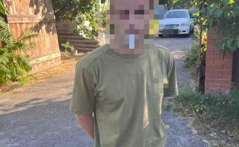 На Белоцерковщине задержаны двое мужчин, которые незаконно продавали гранаты (фото)